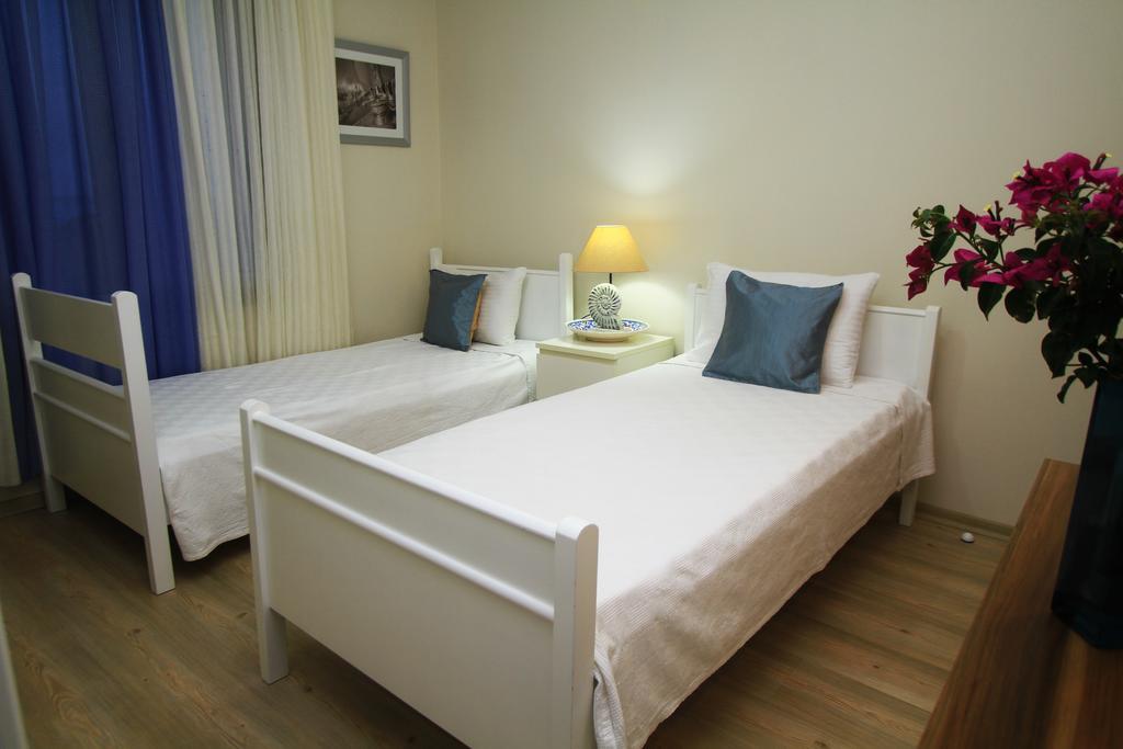 Fener Hotel Café&Kahvalti Çeşme Chambre photo